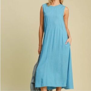 155 💕 Umgee Linen Sleeveless Blue Midi Dress